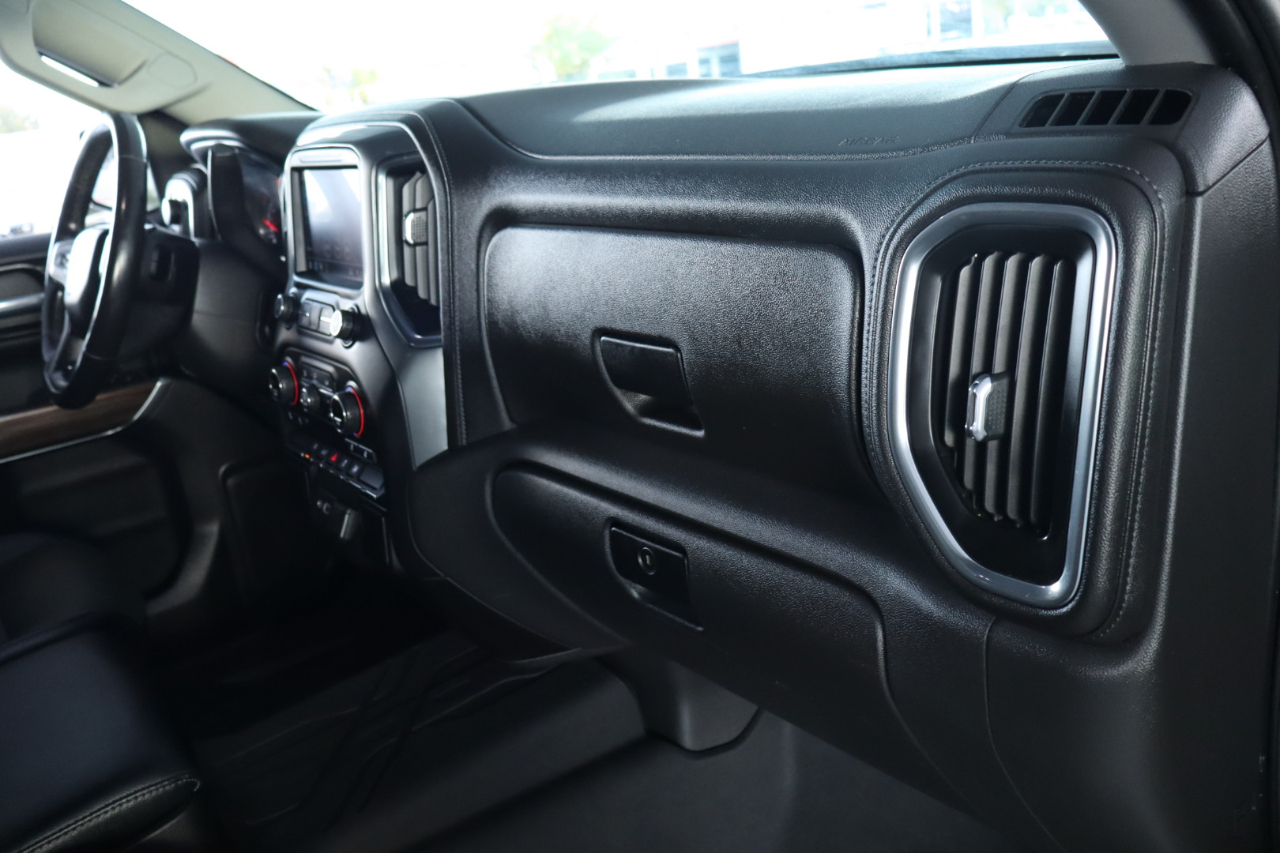 Chevrolet Silverado 1500 2WD Crew Cab 147" LT 2020