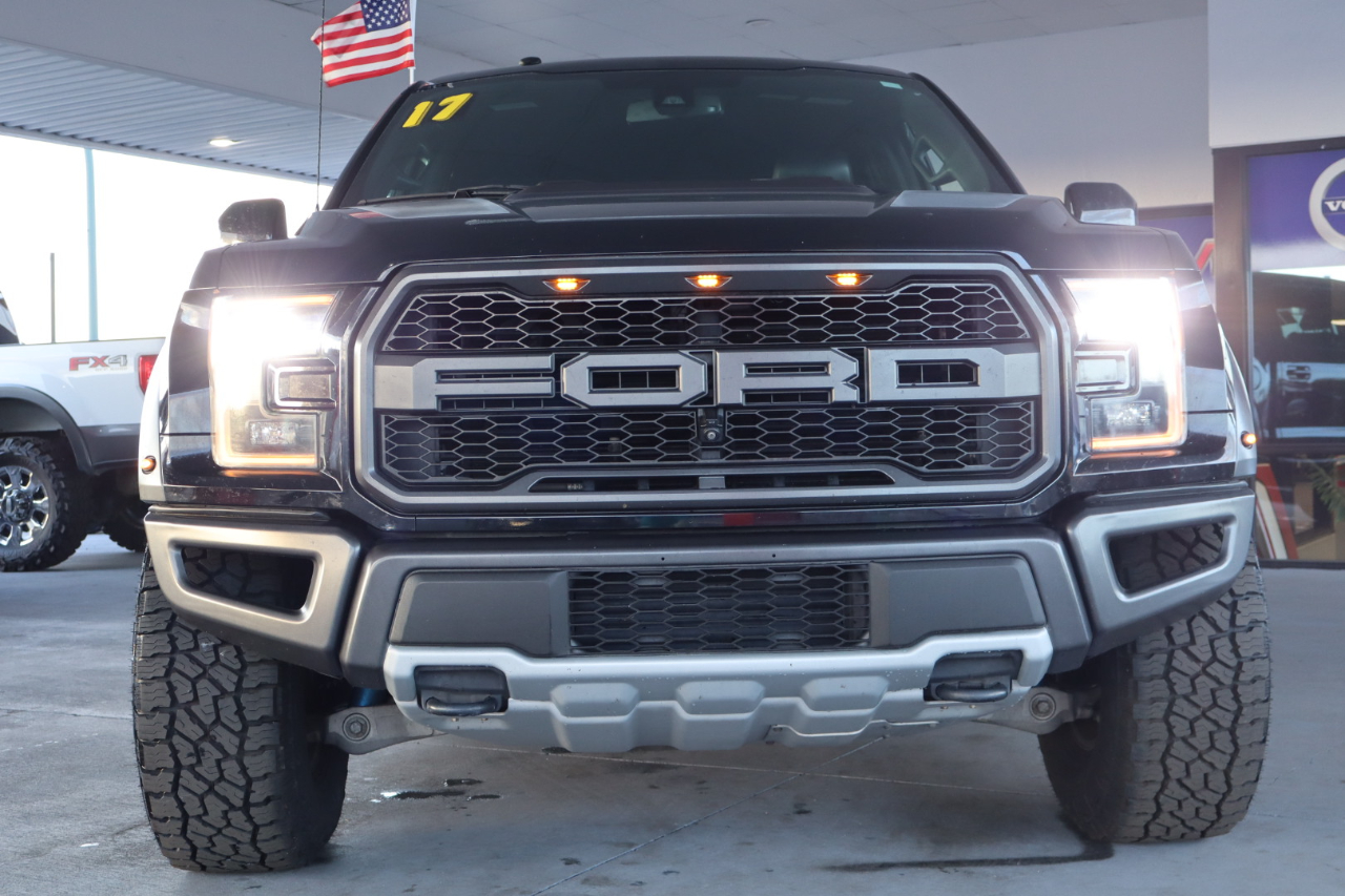 Ford F-150 Raptor 4WD SuperCrew 5.5' Box 2017
