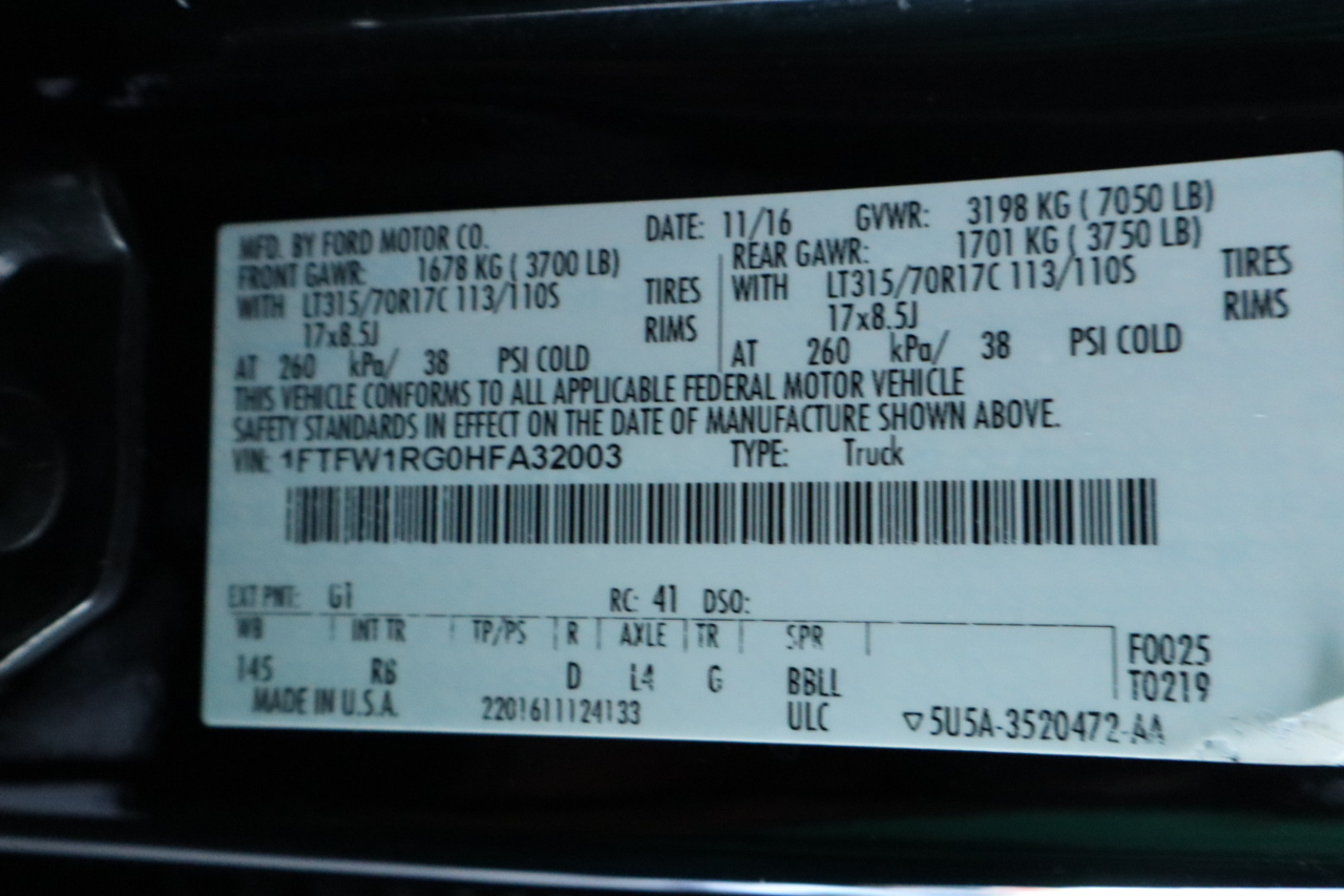 Ford F-150 Raptor 4WD SuperCrew 5.5' Box 2017