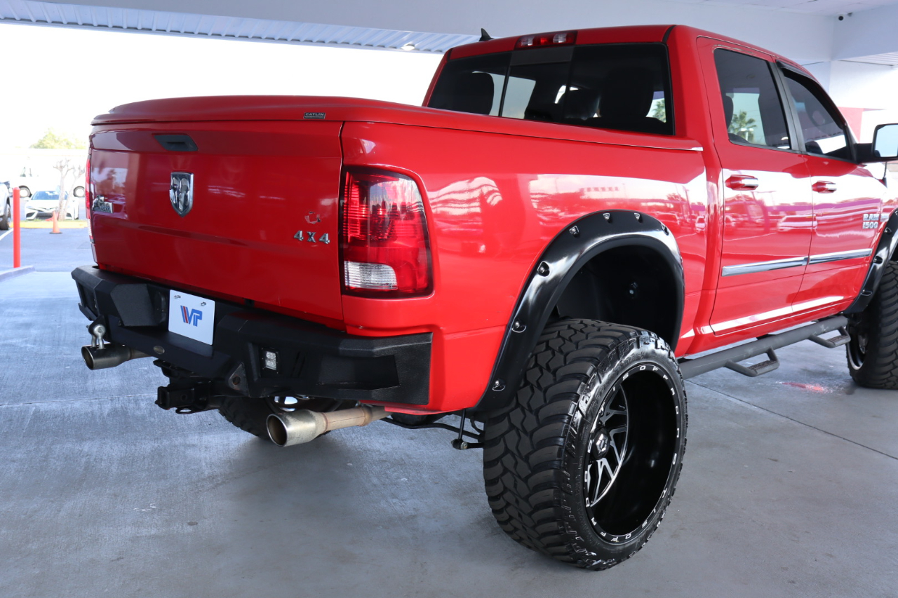 RAM 1500 2WD Crew Cab 140.5" Big Horn 2014