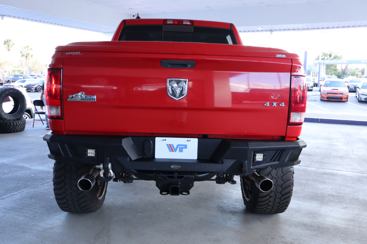RAM 1500 2WD Crew Cab 140.5" Big Horn 2014