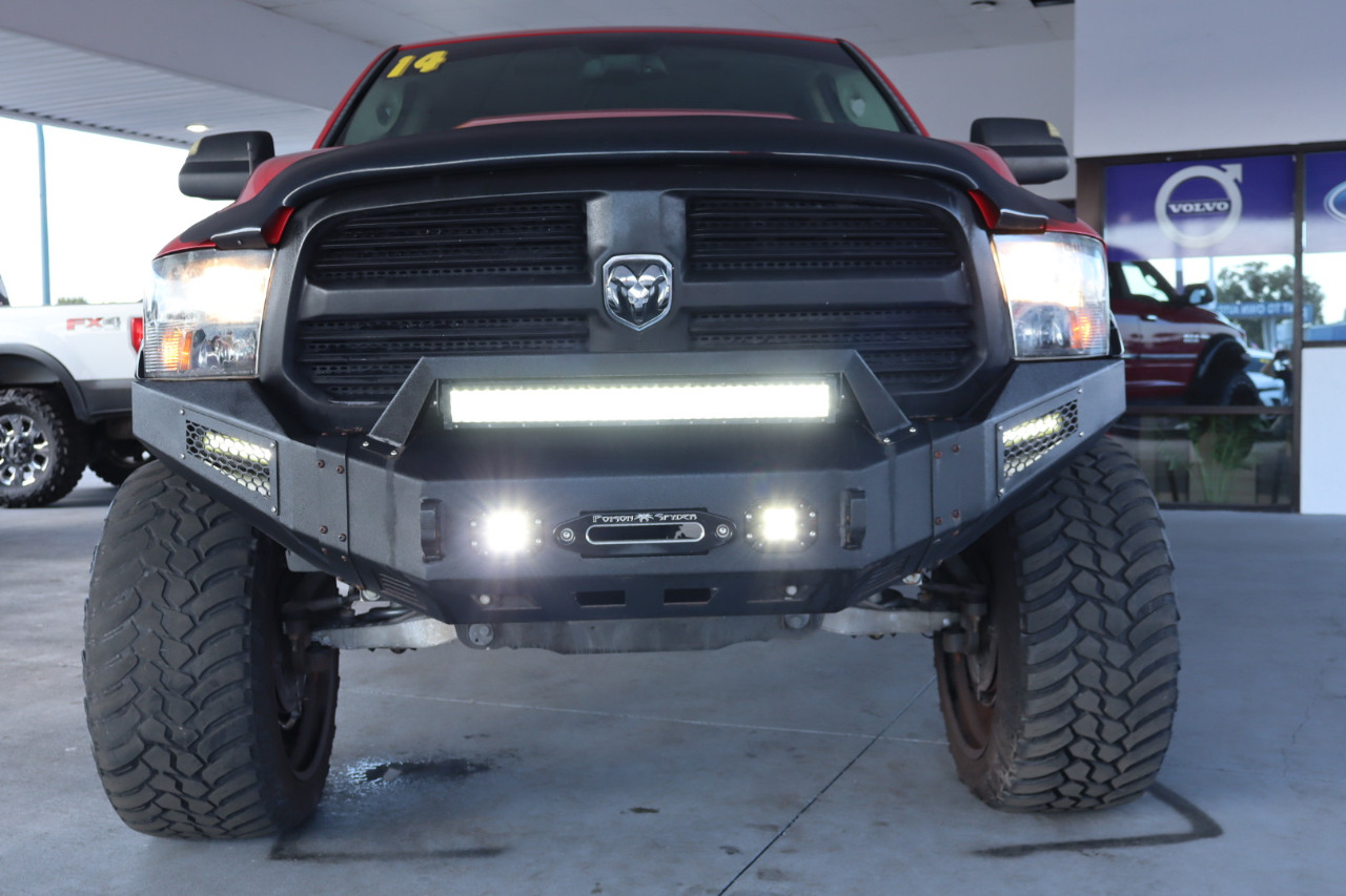 RAM 1500 2WD Crew Cab 140.5" Big Horn 2014