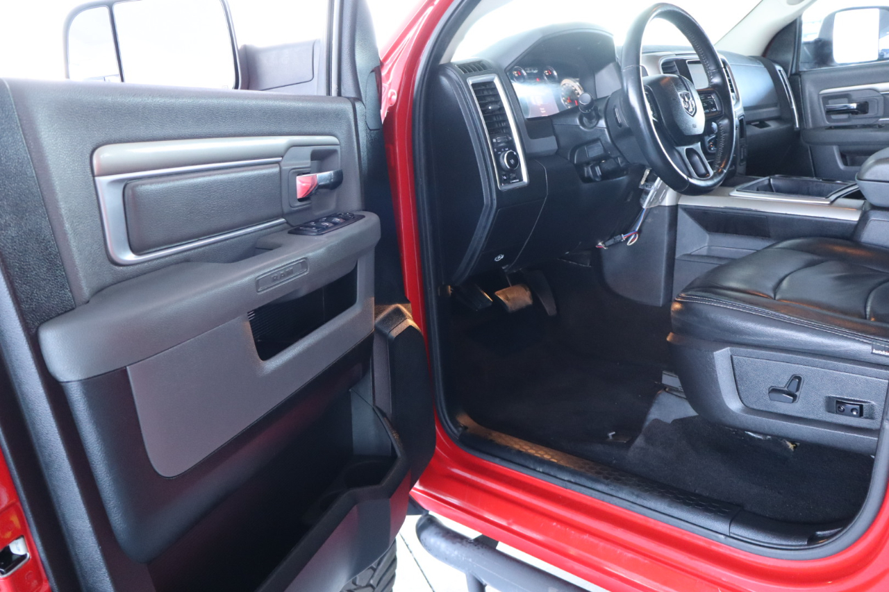 RAM 1500 2WD Crew Cab 140.5" Big Horn 2014