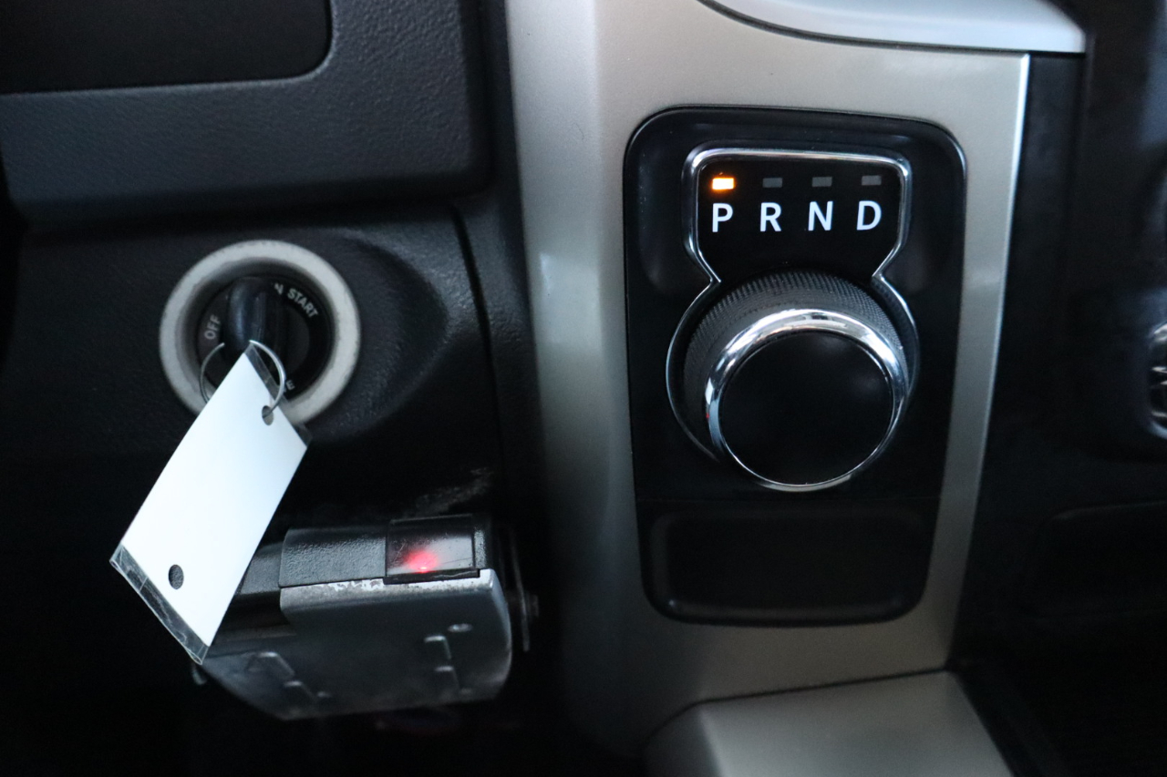 RAM 1500 2WD Crew Cab 140.5" Big Horn 2014