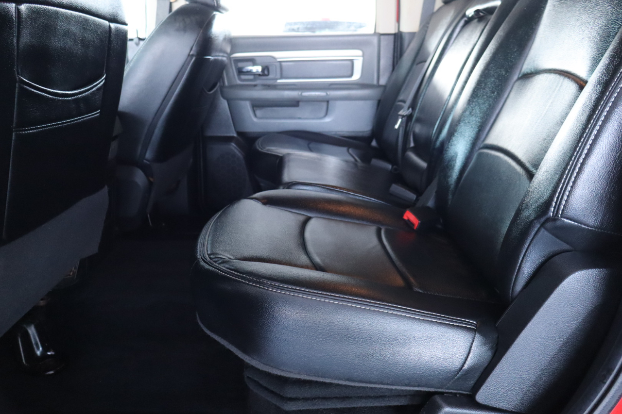 RAM 1500 2WD Crew Cab 140.5" Big Horn 2014