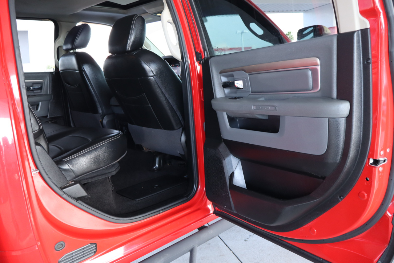 RAM 1500 2WD Crew Cab 140.5" Big Horn 2014