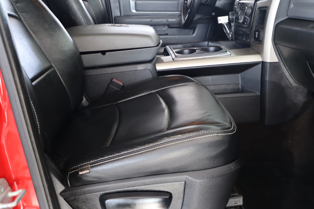 RAM 1500 2WD Crew Cab 140.5" Big Horn 2014