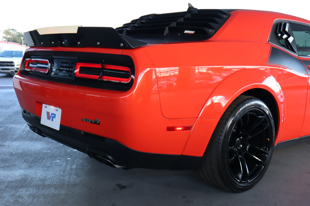 Dodge Challenger R/T Scat Pack Widebody RWD 2022