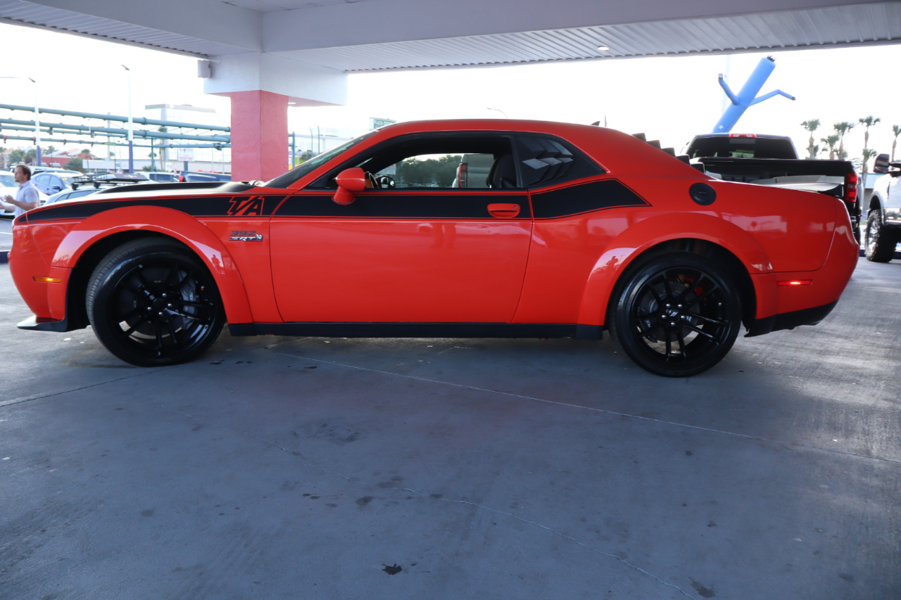 Dodge Challenger R/T Scat Pack Widebody RWD 2022