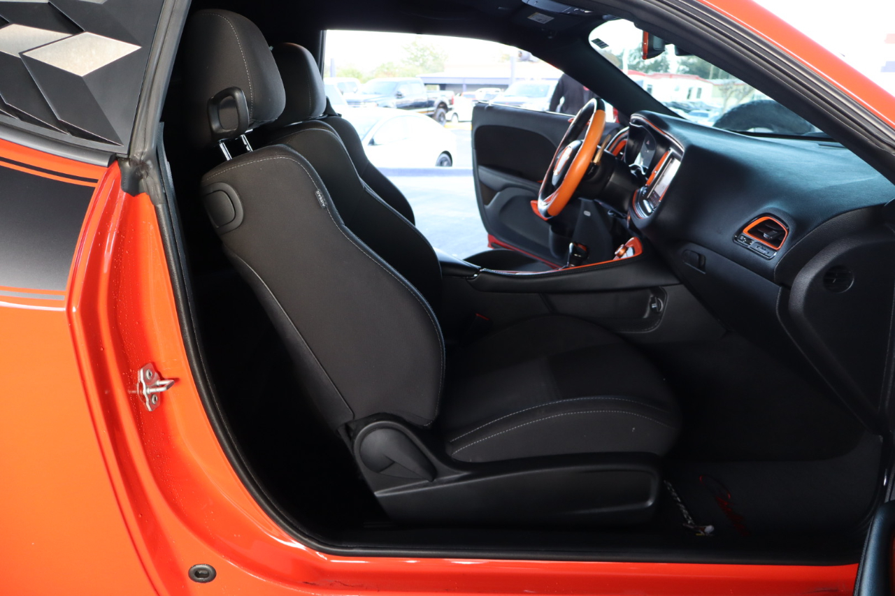 Dodge Challenger R/T Scat Pack Widebody RWD 2022