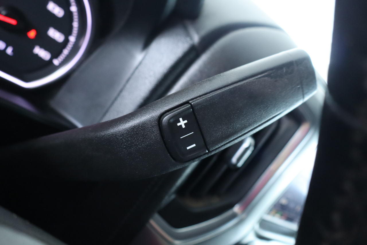 Chevrolet Silverado 3500HD 4WD Crew Cab 172" LT 2022