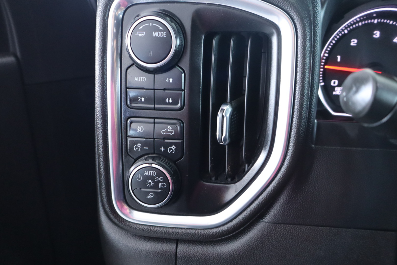 Chevrolet Silverado 3500HD 4WD Crew Cab 172" LT 2022