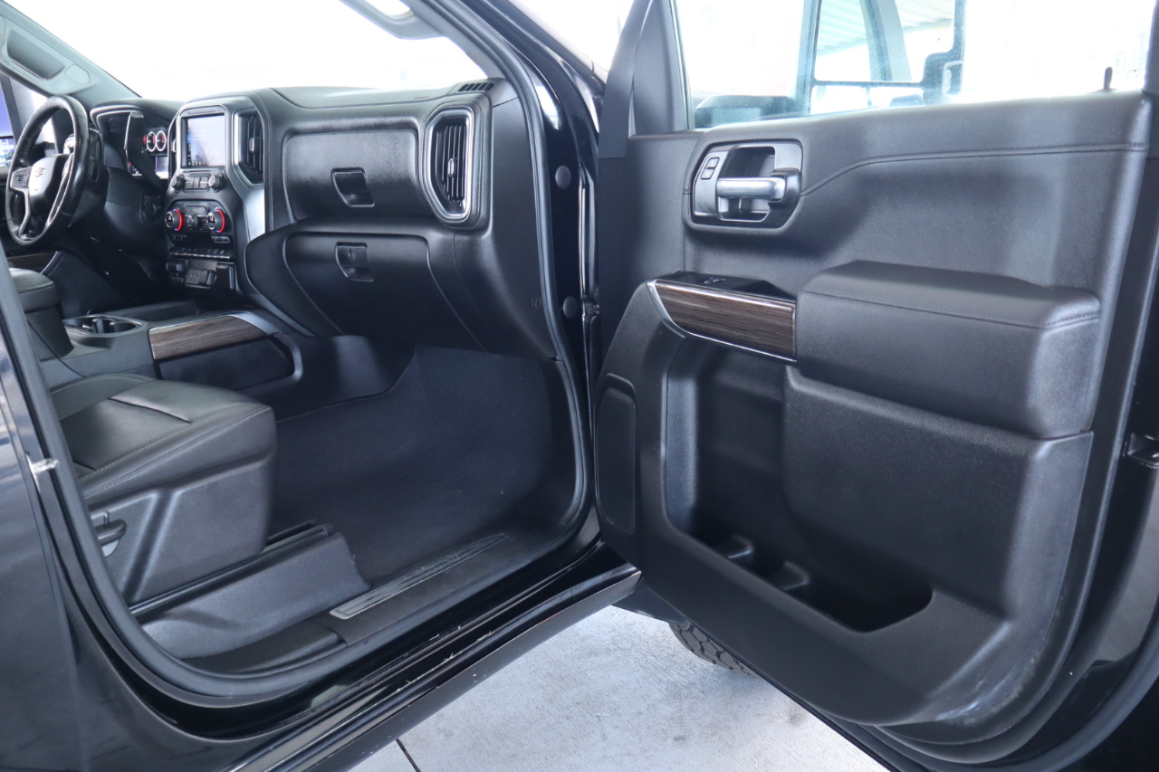 Chevrolet Silverado 3500HD 4WD Crew Cab 172" LT 2022