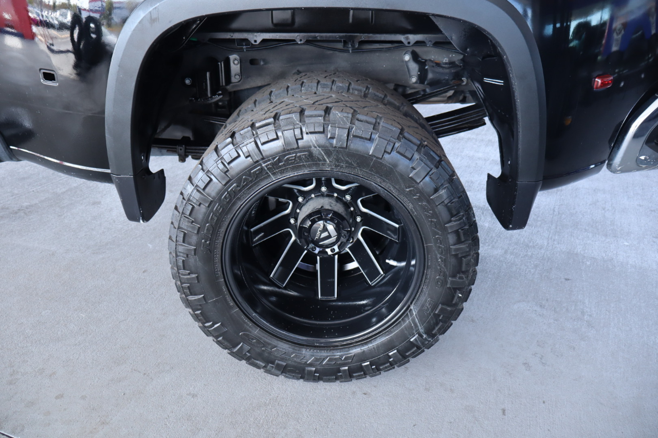 Chevrolet Silverado 3500HD 4WD Crew Cab 172" LT 2022