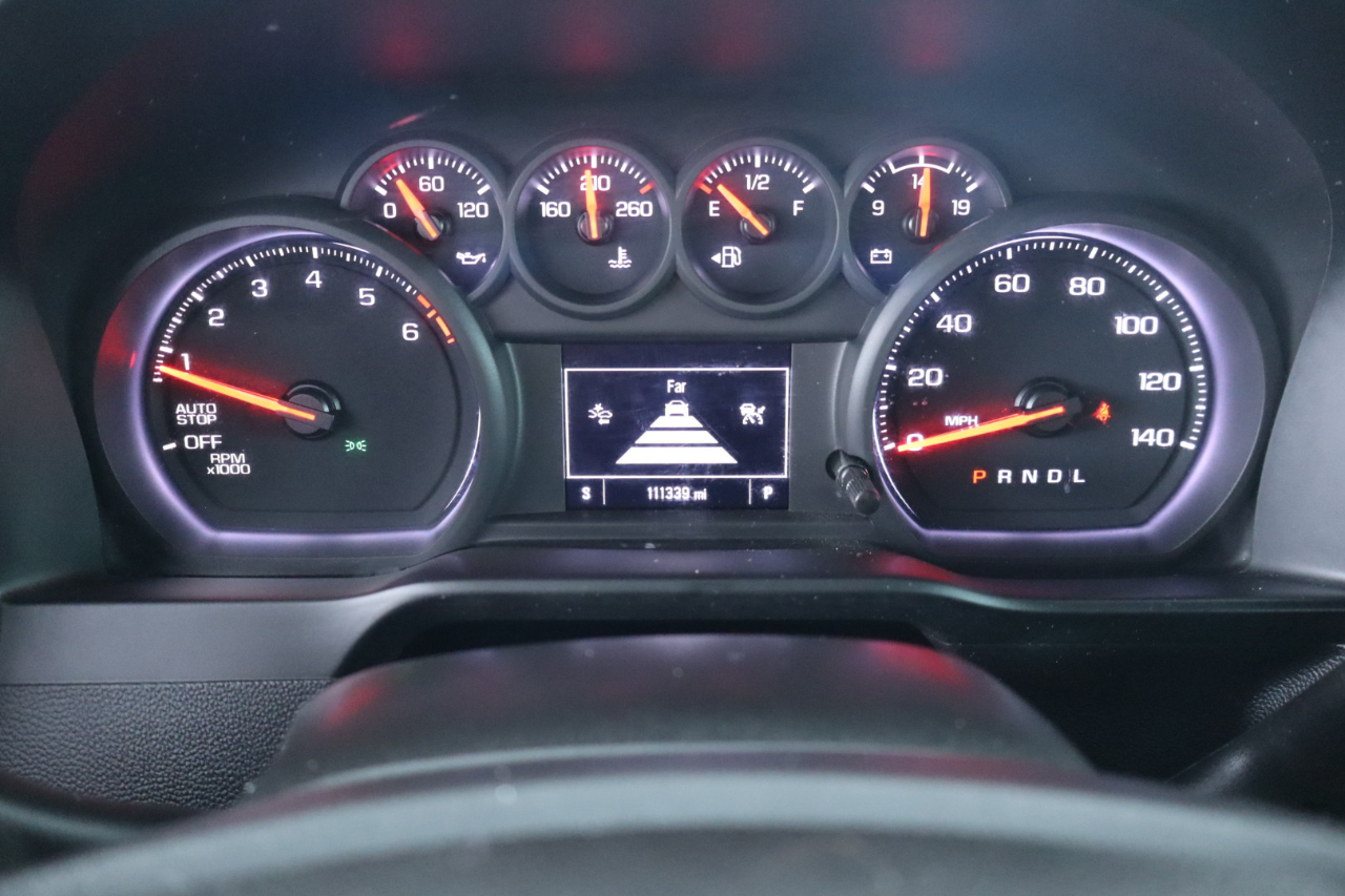 Chevrolet Silverado 1500 2WD Crew Cab 147" Custom 2022