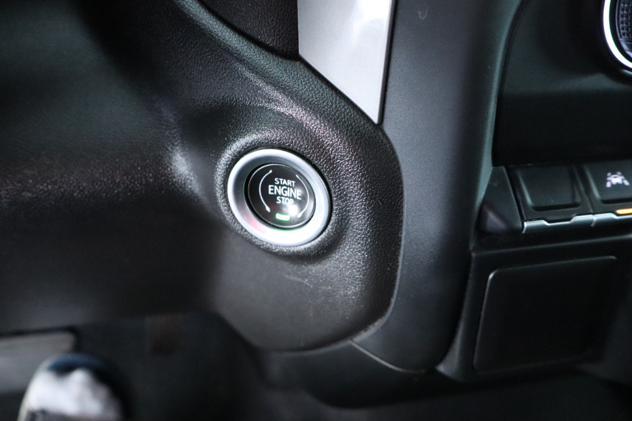 Chevrolet Silverado 1500 2WD Crew Cab 147" Custom 2022