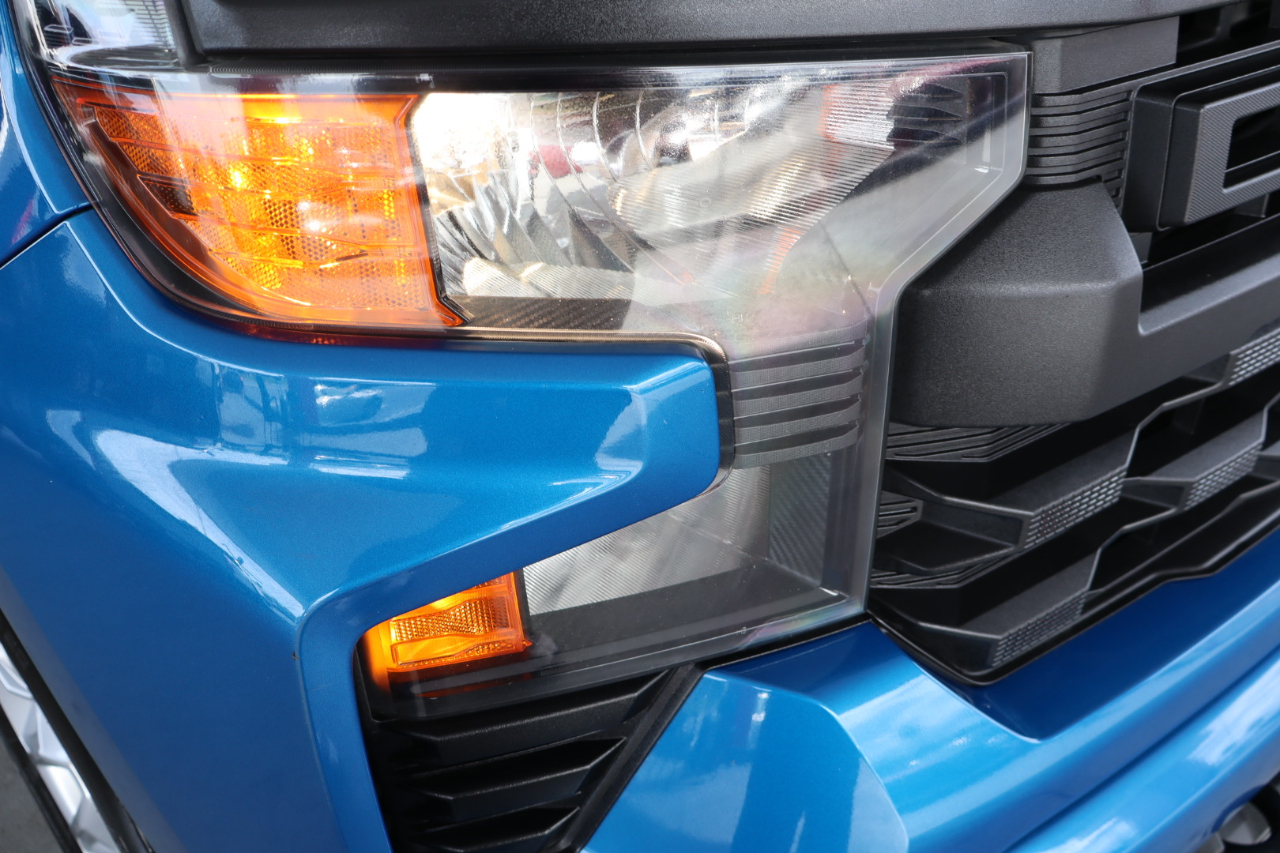 Chevrolet Silverado 1500 2WD Crew Cab 147" Custom 2022