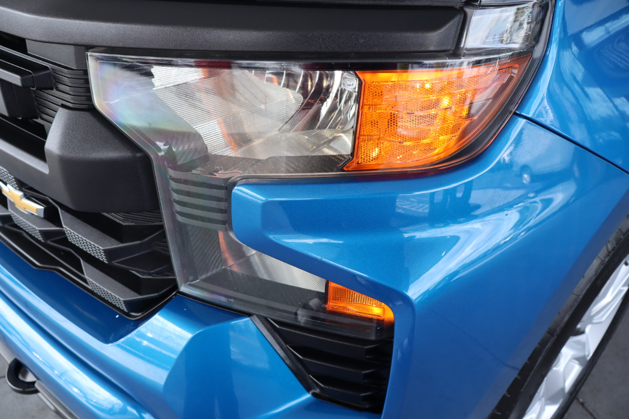 Chevrolet Silverado 1500 2WD Crew Cab 147" Custom 2022