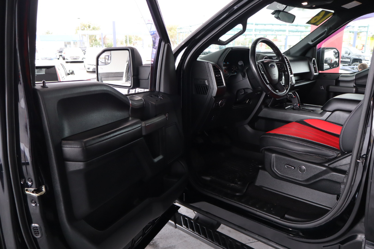 Ford F-150 4WD SuperCrew 145" XLT 2016