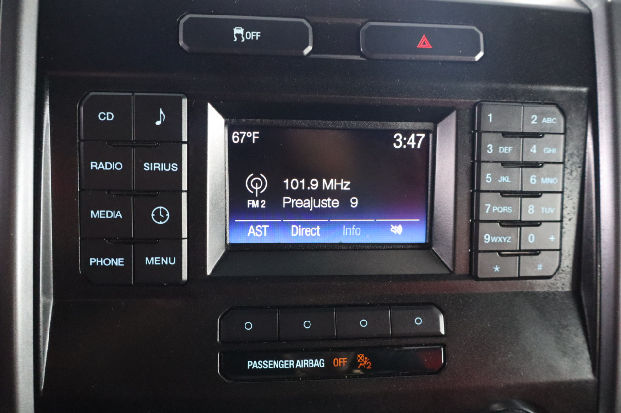 Ford F-150 4WD SuperCrew 145" XLT 2016