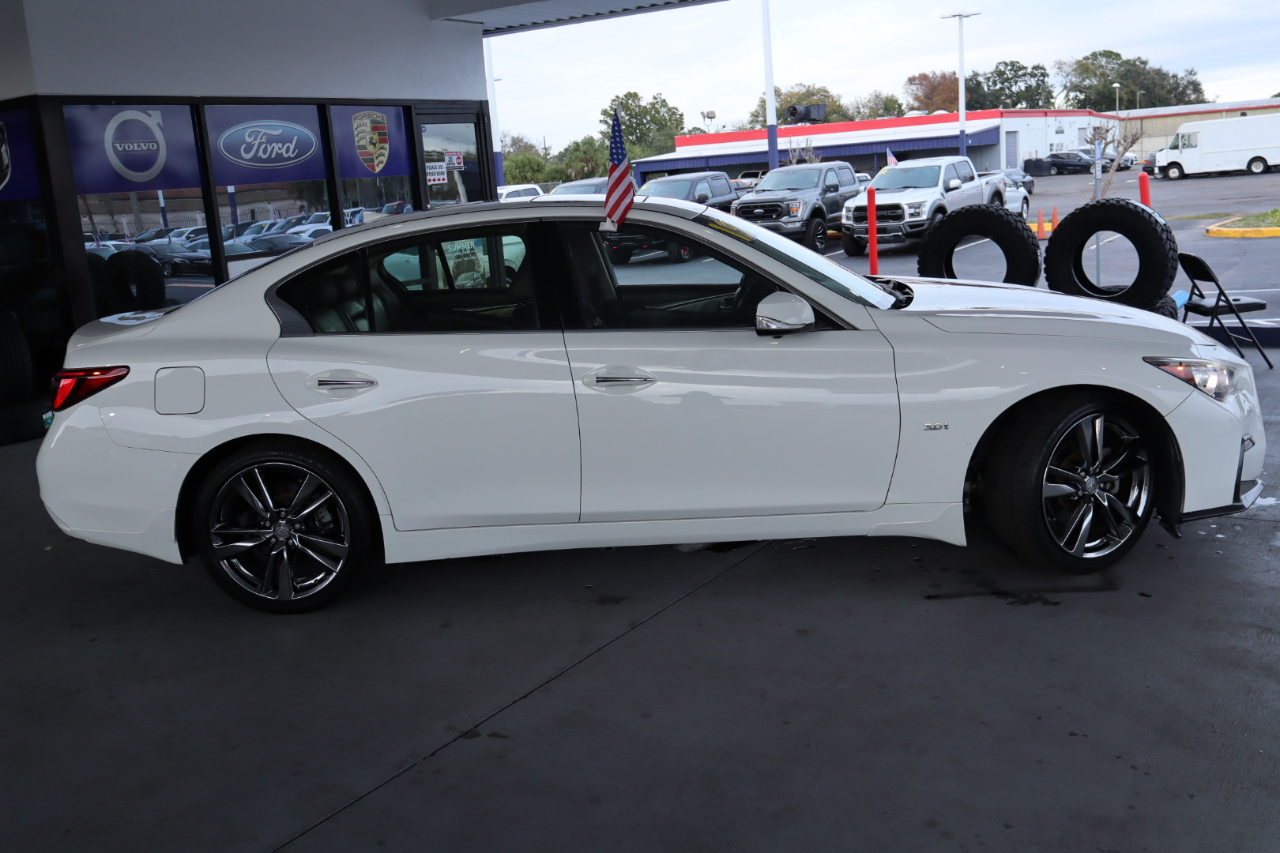 Infiniti Q50 3.0t Signature Edition RWD 2019