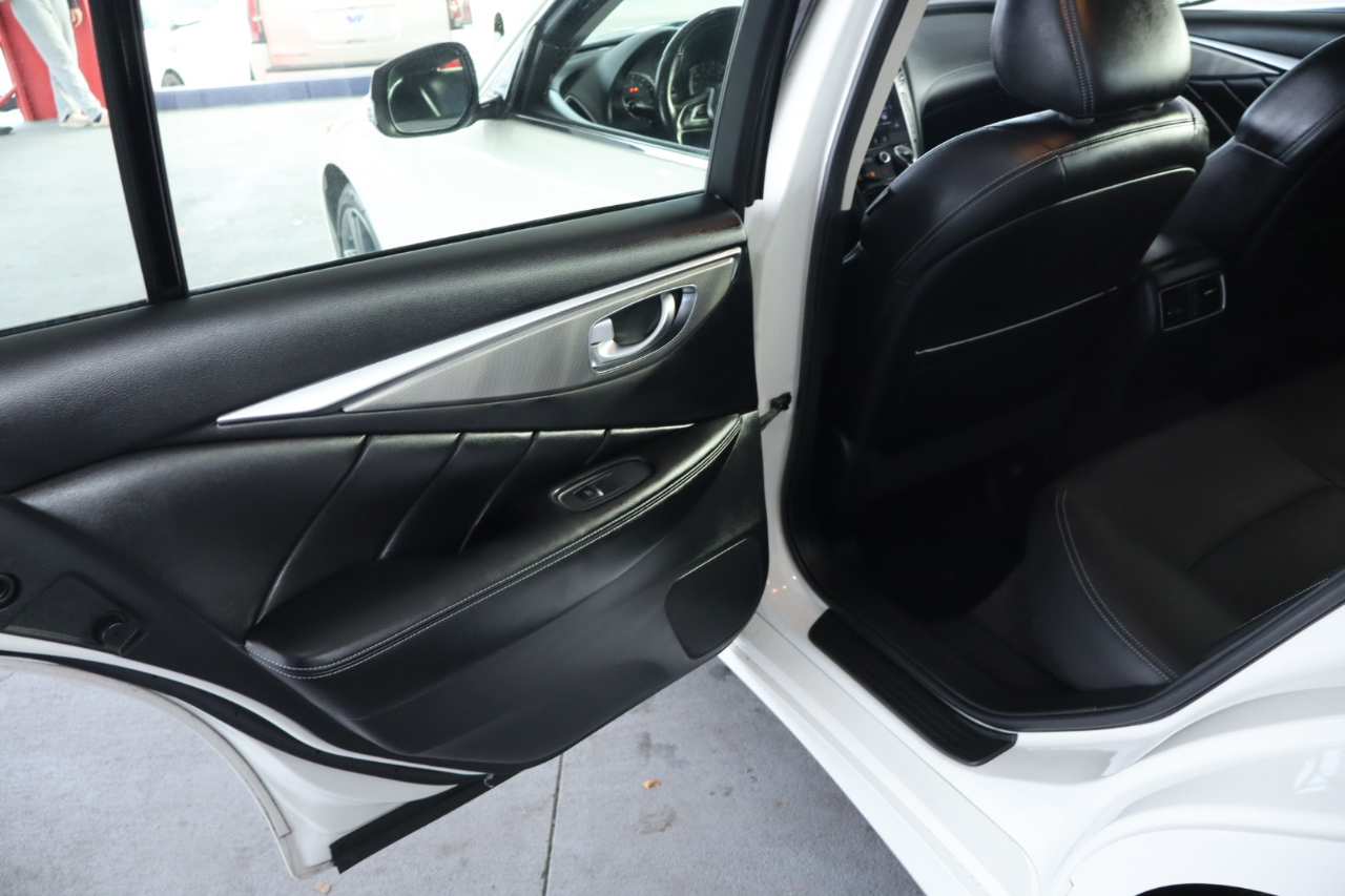 Infiniti Q50 3.0t Signature Edition RWD 2019