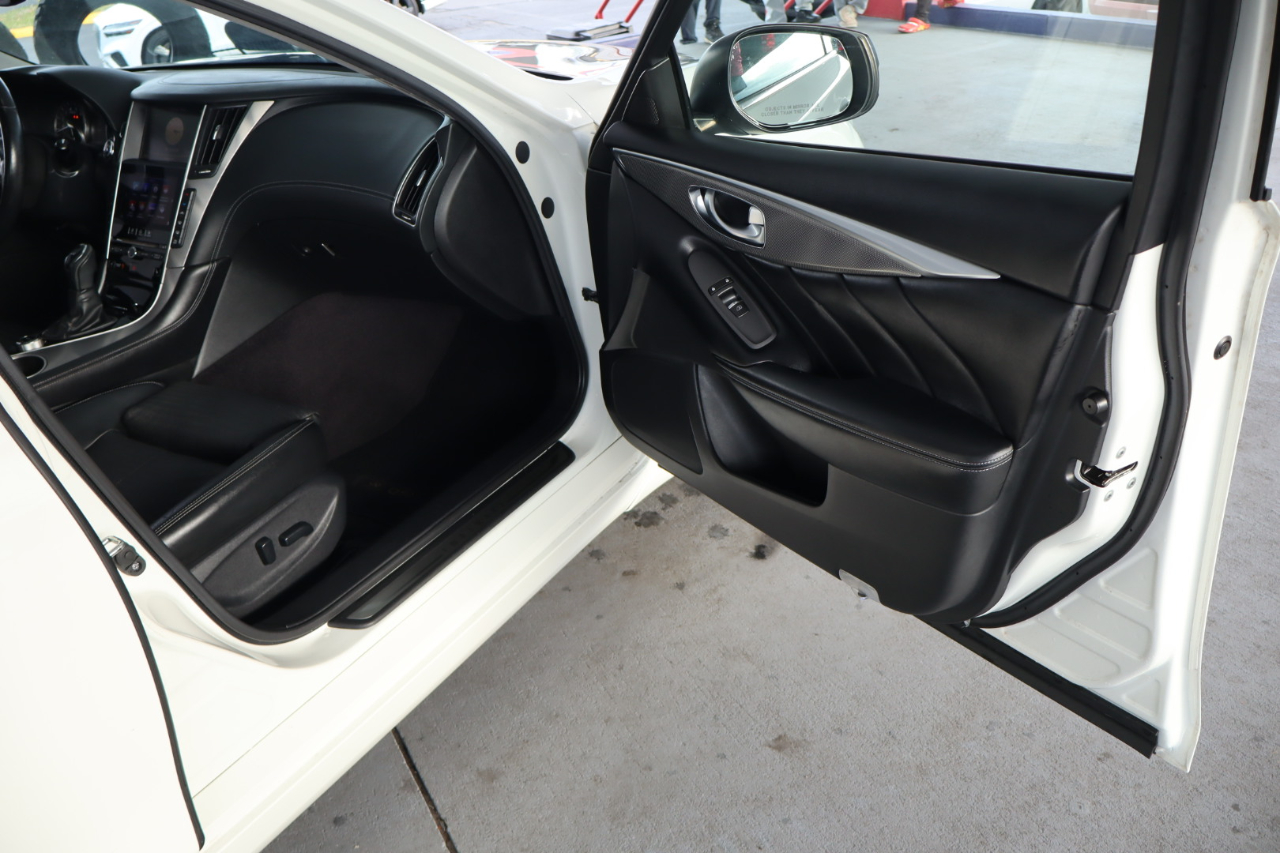 Infiniti Q50 3.0t Signature Edition RWD 2019