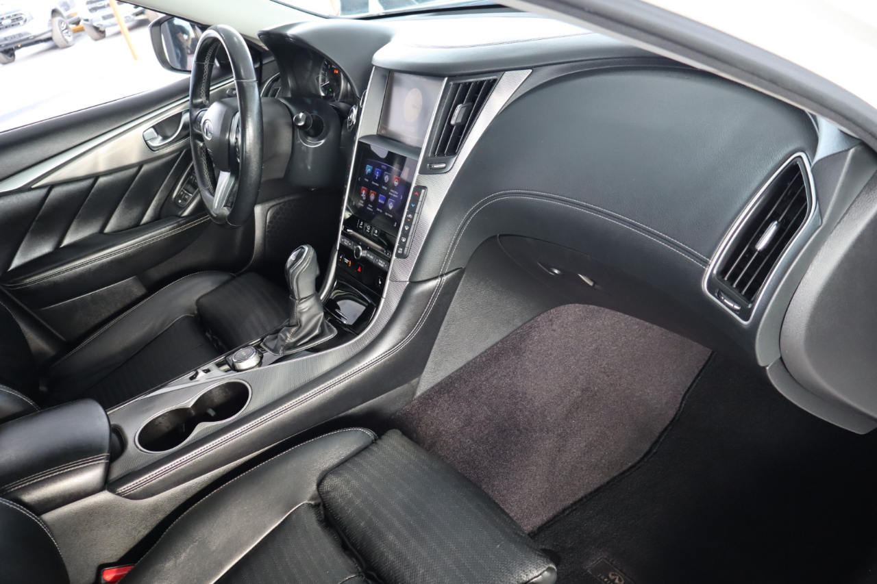 Infiniti Q50 3.0t Signature Edition RWD 2019