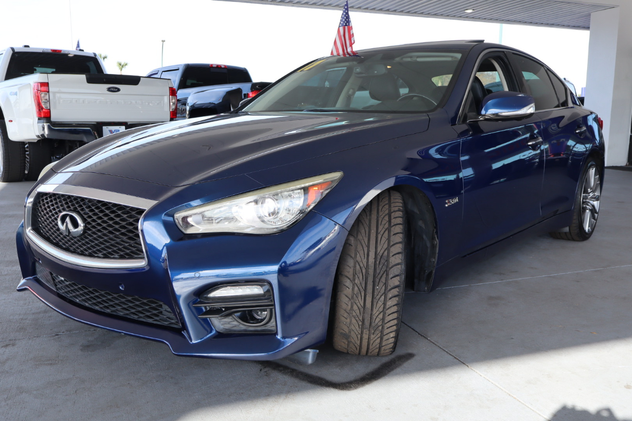 Infiniti Q50 RED SPORT 400 RWD 2017