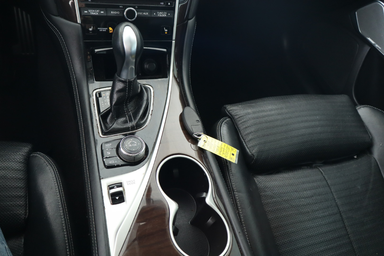 Infiniti Q50 RED SPORT 400 RWD 2017