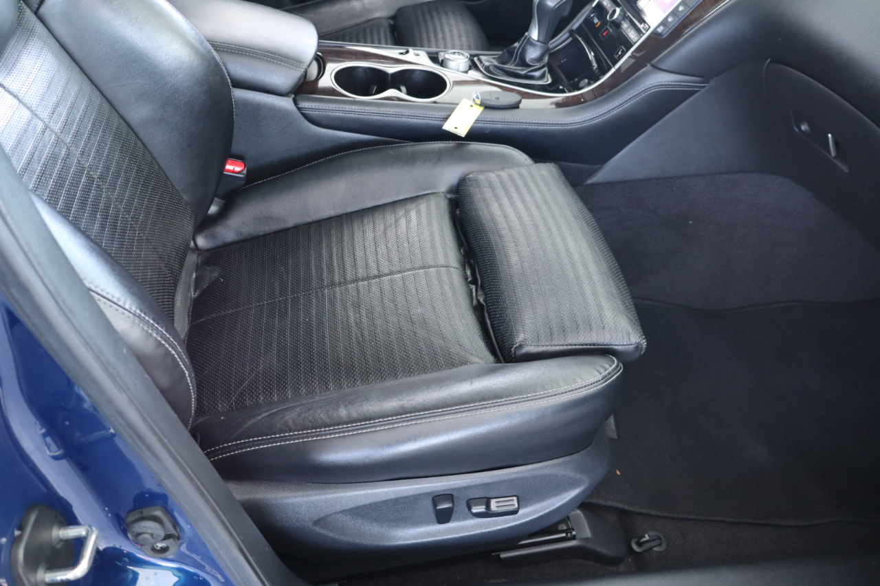 Infiniti Q50 RED SPORT 400 RWD 2017