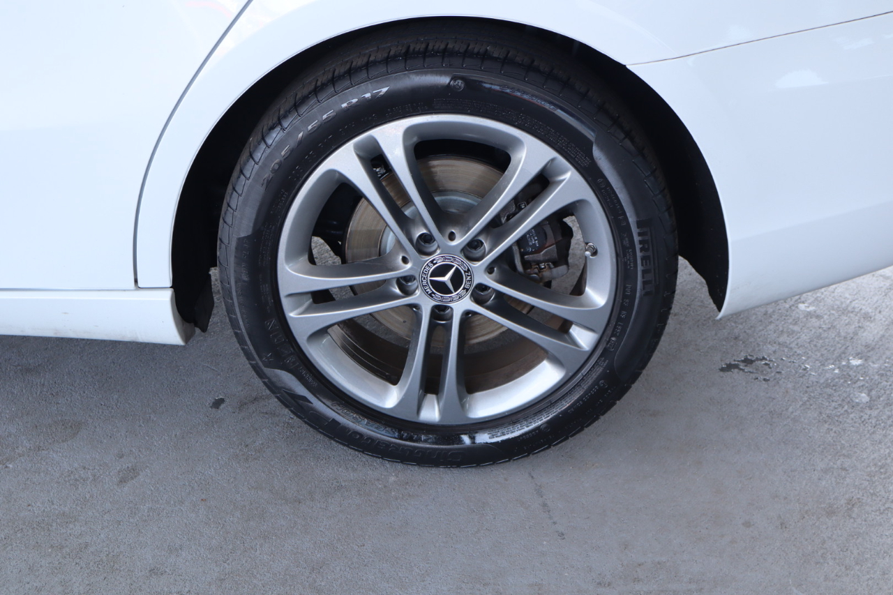 Mercedes-Benz A-Class A 220 4MATIC Sedan 2020