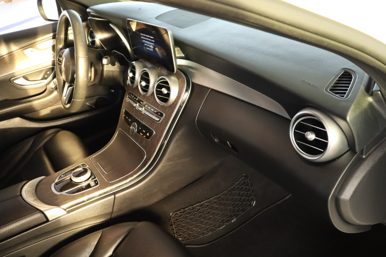 Mercedes-Benz C-Class C 300 4MATIC Sedan 2019
