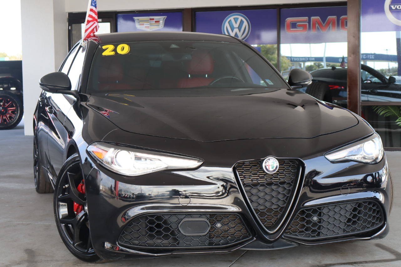 Alfa Romeo Giulia Ti Sport RWD 2020