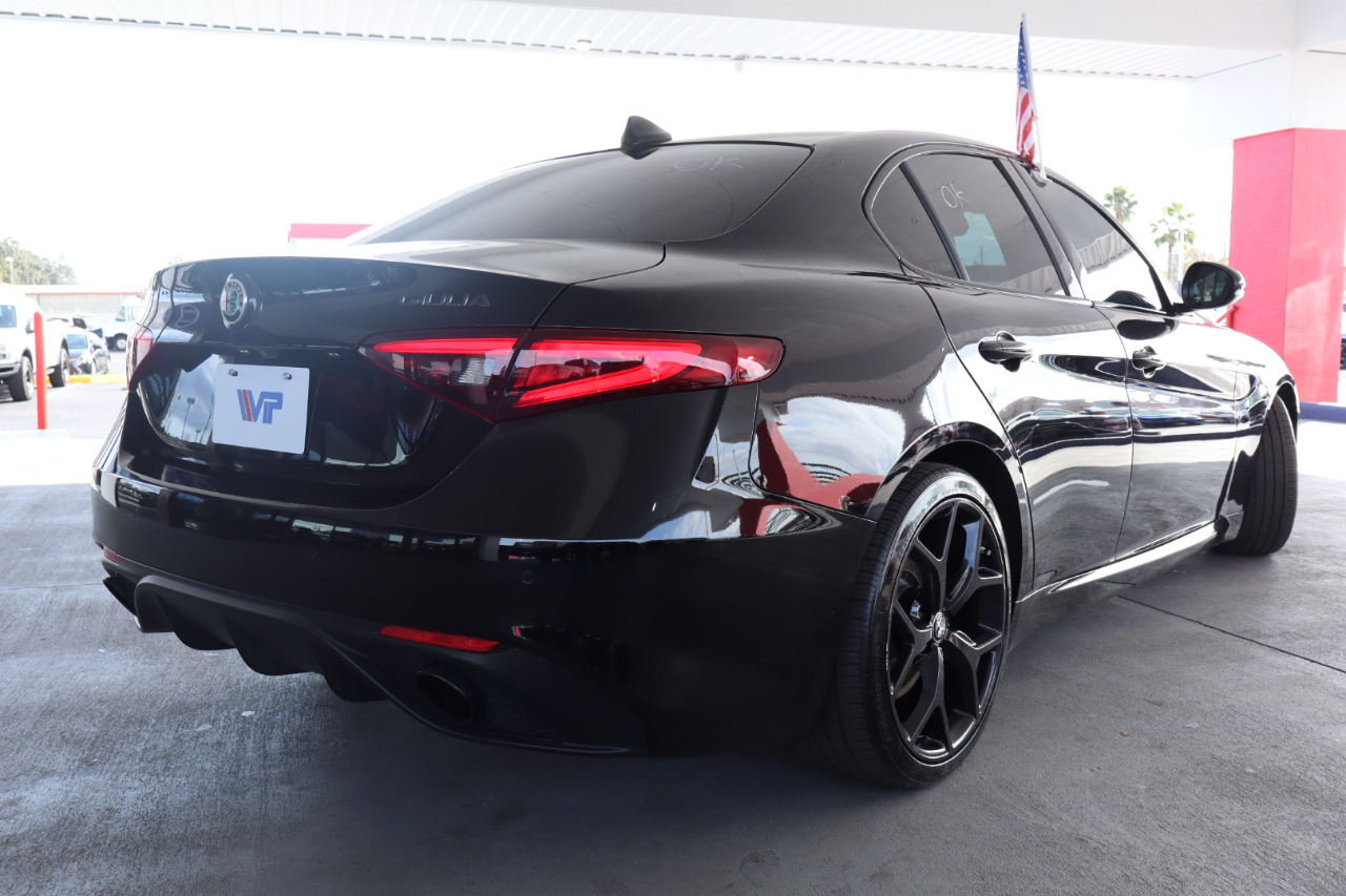 Alfa Romeo Giulia Ti Sport RWD 2020