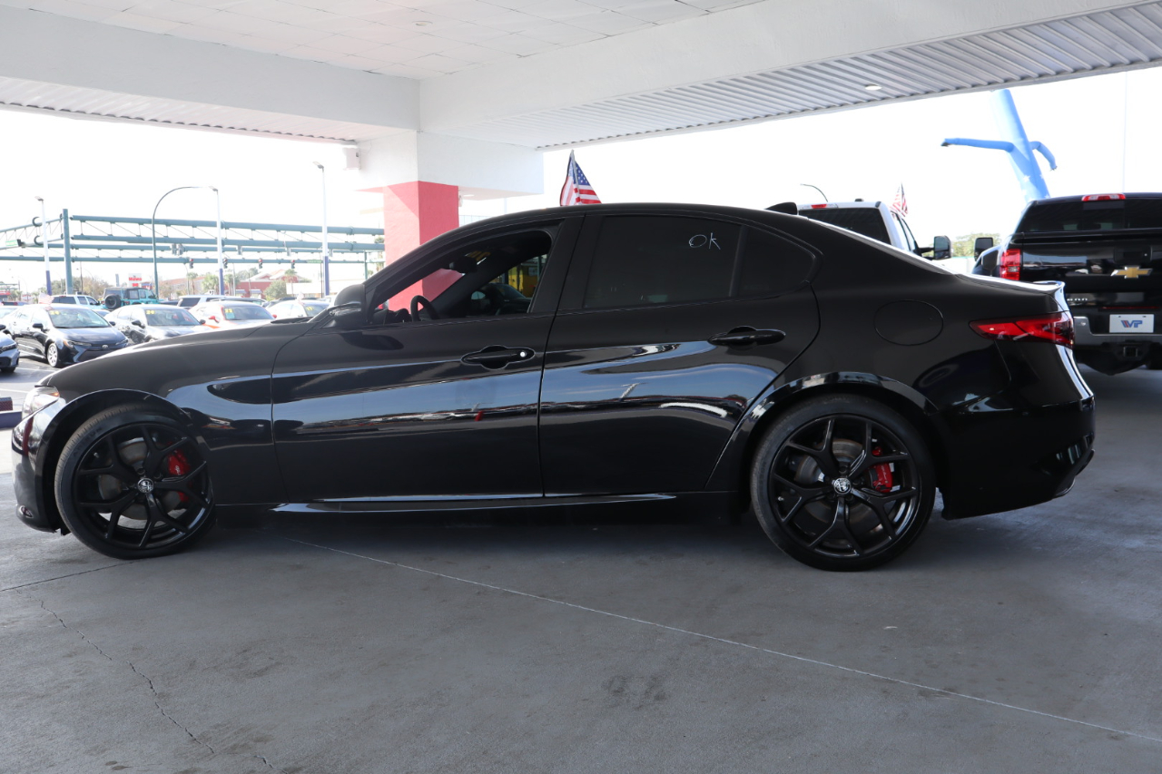 Alfa Romeo Giulia Ti Sport RWD 2020