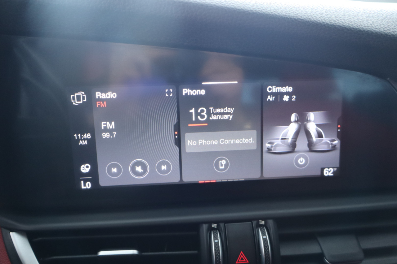 Alfa Romeo Giulia Ti Sport RWD 2020