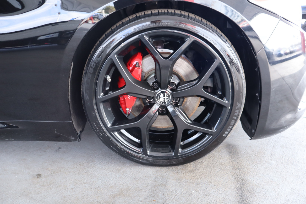 Alfa Romeo Giulia Ti Sport RWD 2020