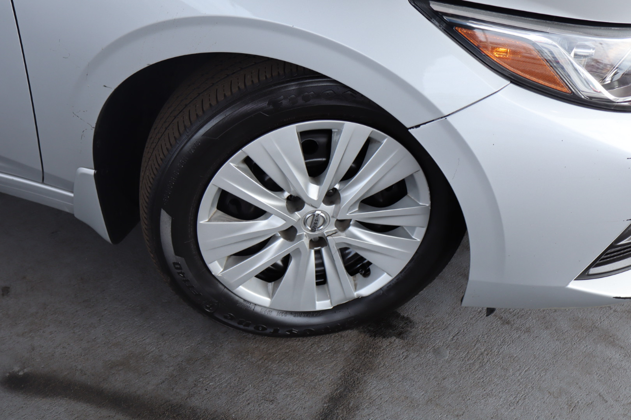 Nissan Sentra S CVT 2021