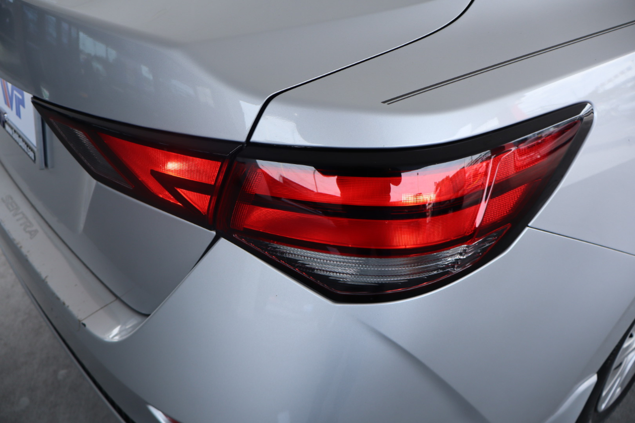 Nissan Sentra S CVT 2021