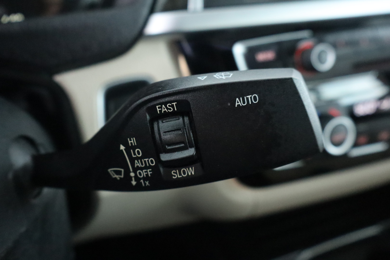 BMW 3 Series 330e iPerformance Plug-In Hybrid 2018