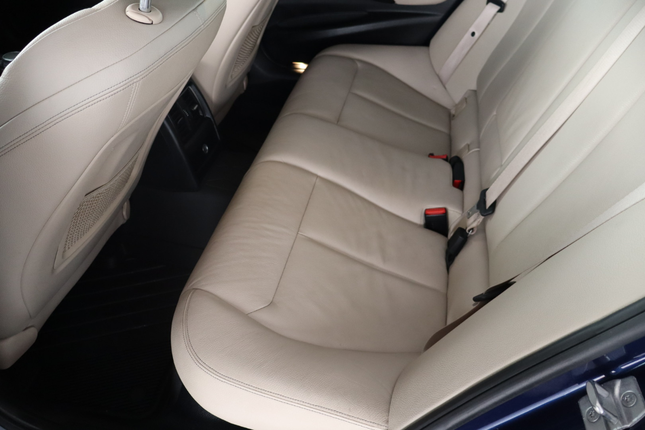 BMW 3 Series 330e iPerformance Plug-In Hybrid 2018