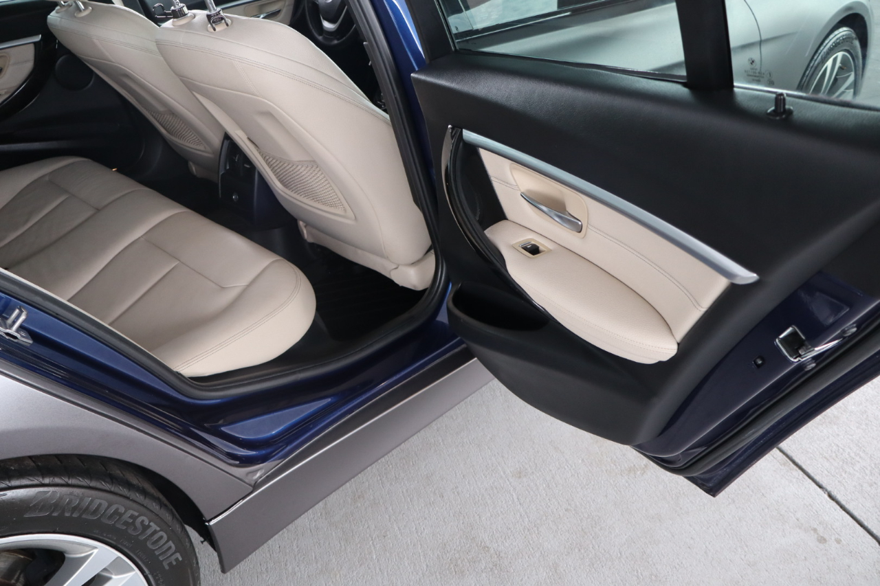 BMW 3 Series 330e iPerformance Plug-In Hybrid 2018