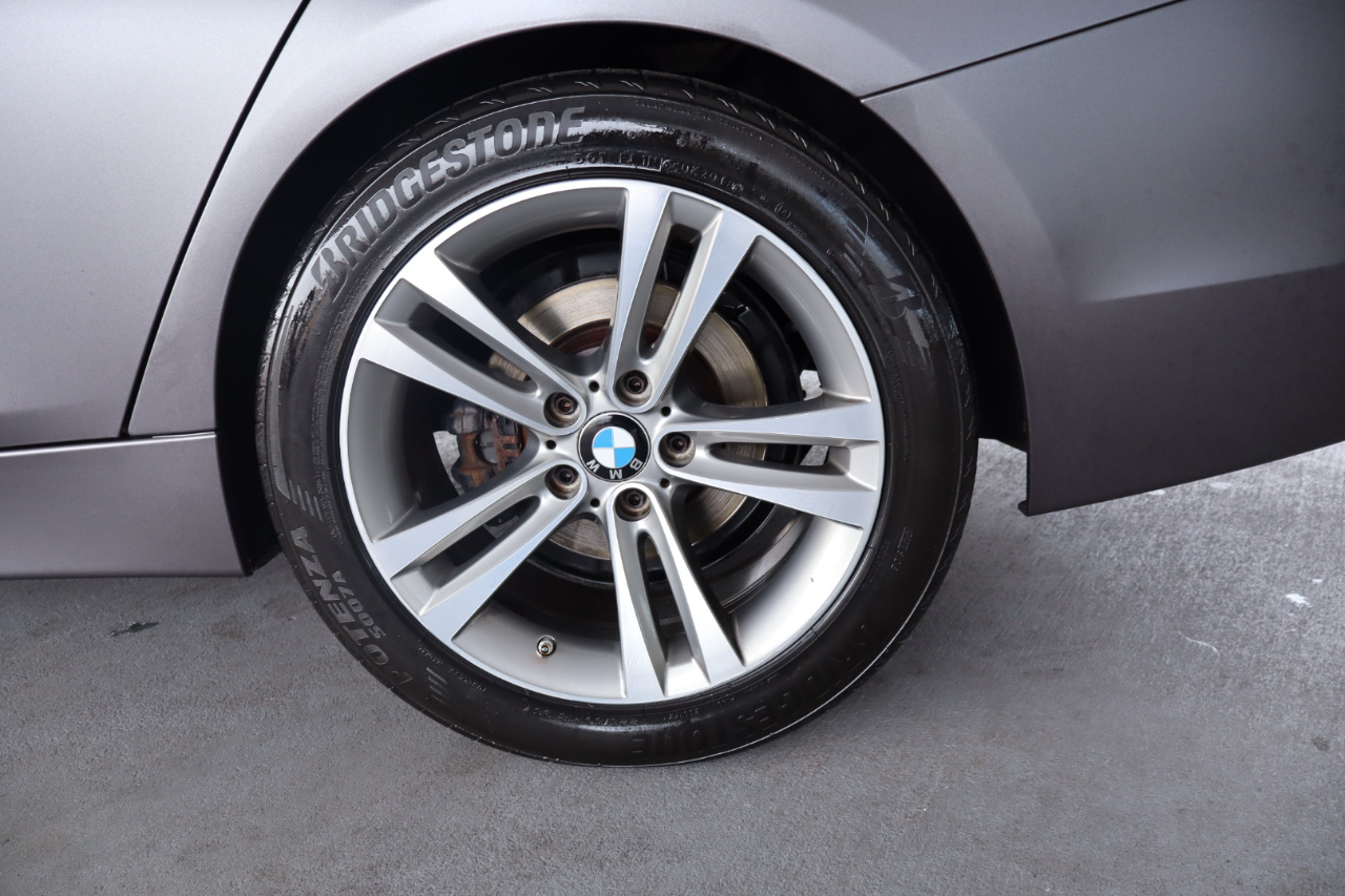 BMW 3 Series 330e iPerformance Plug-In Hybrid 2018