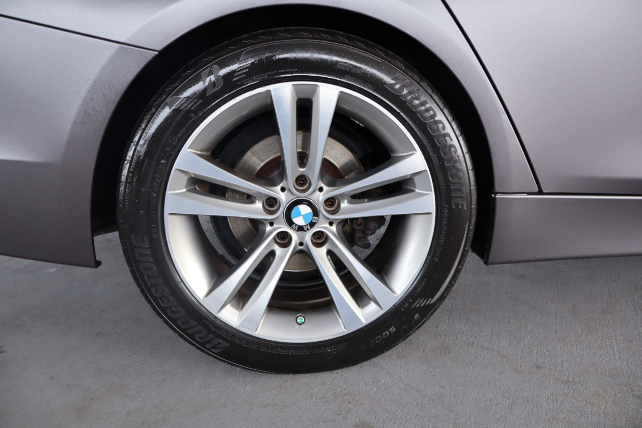 BMW 3 Series 330e iPerformance Plug-In Hybrid 2018