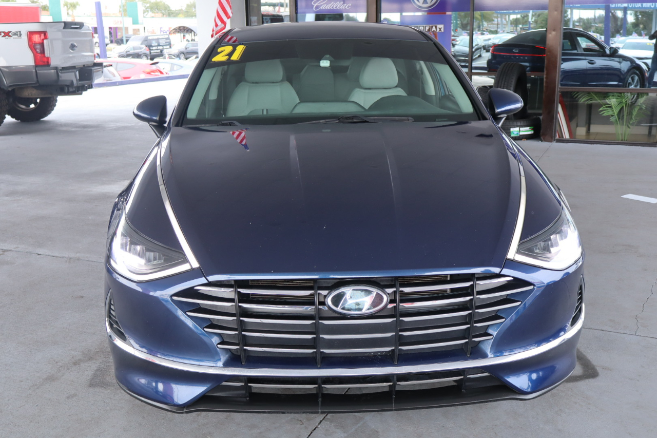 Hyundai Sonata SE 2.5L 2021