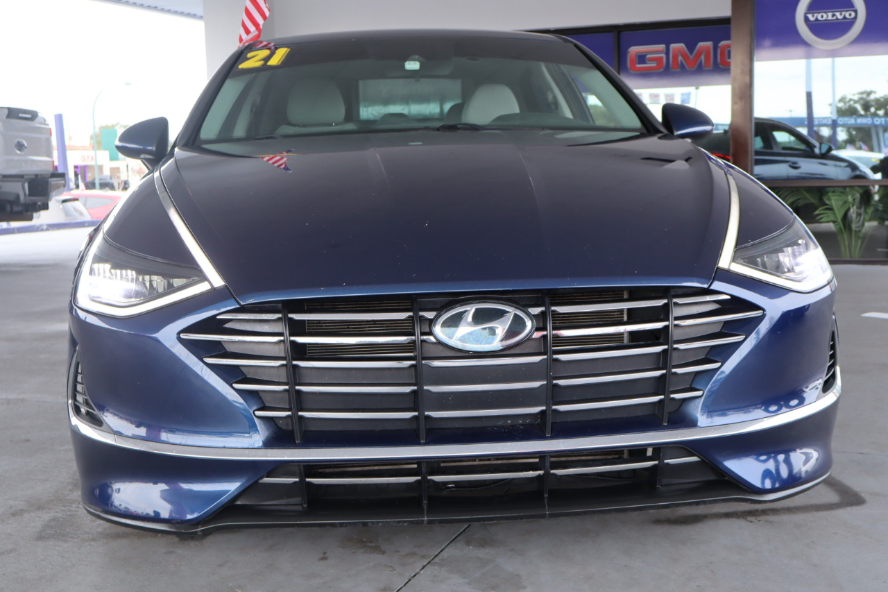 Hyundai Sonata SE 2.5L 2021