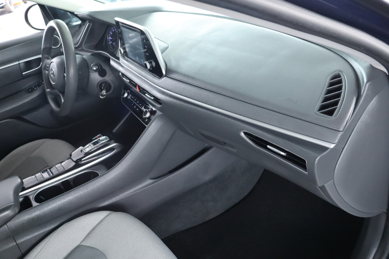 Hyundai Sonata SE 2.5L 2021