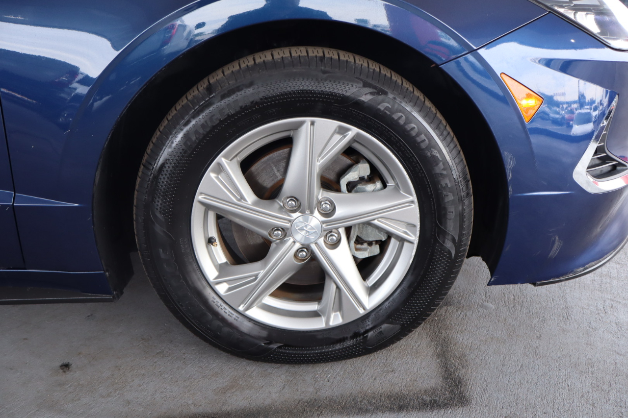 Hyundai Sonata SE 2.5L 2021