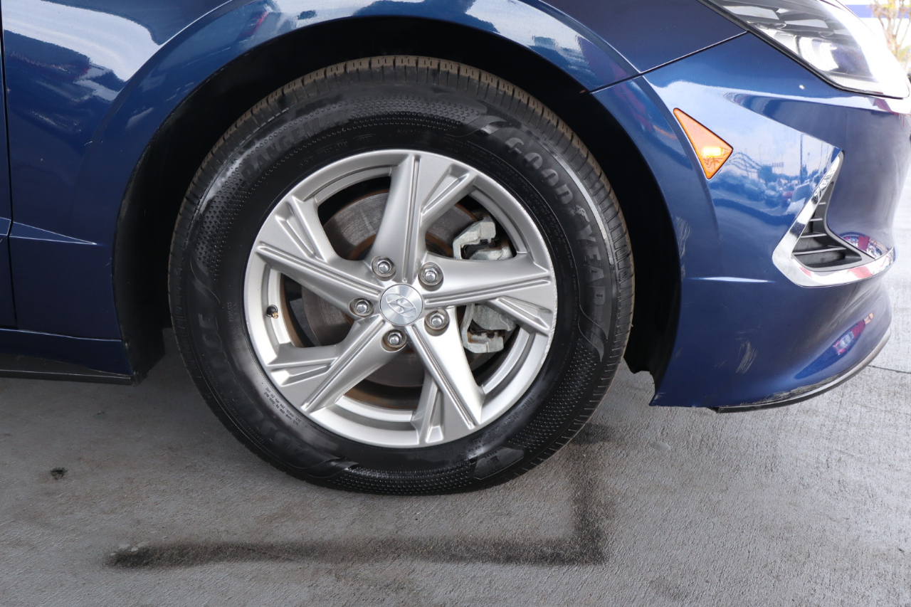 Hyundai Sonata SE 2.5L 2021